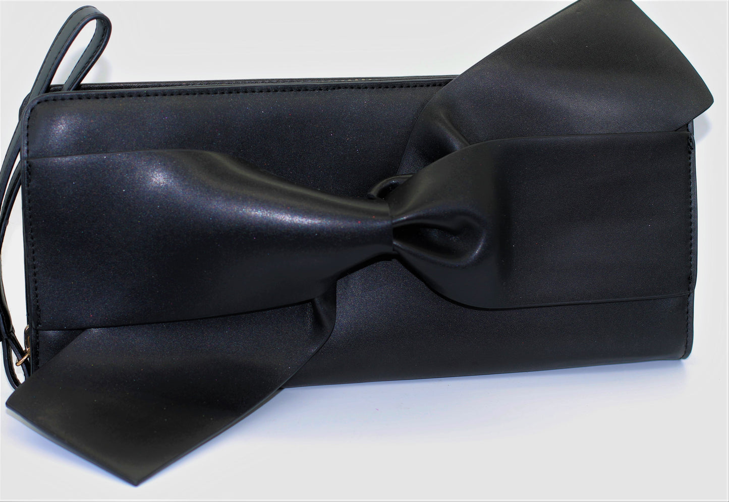 Front Bow Clutch Purse