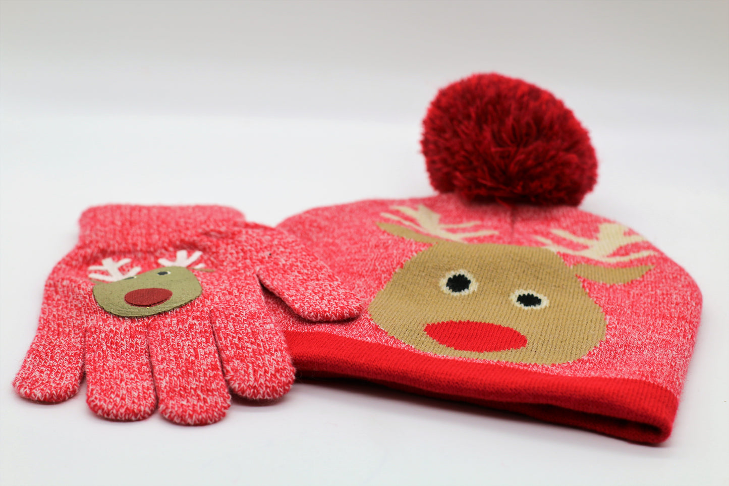 Women's Reindeer Gloves and Hat Set