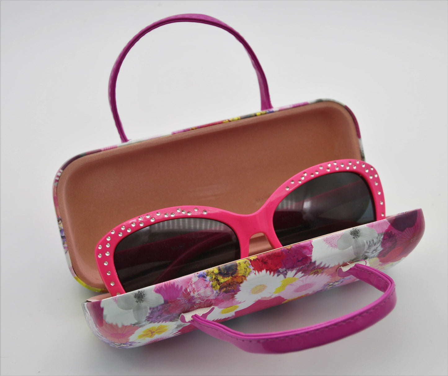 Girls Sunglasses with Matching  flower Case for Kids